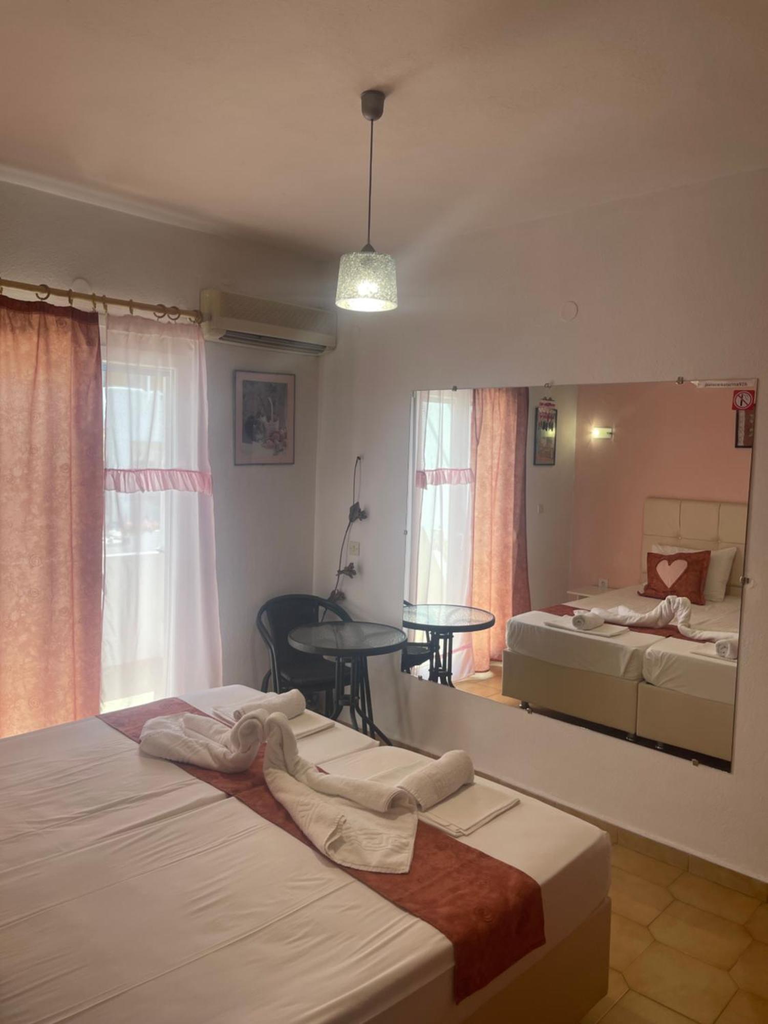 Pansion Katerina Ξενοδοχείο Σκάλα Ερεσού Εξωτερικό φωτογραφία